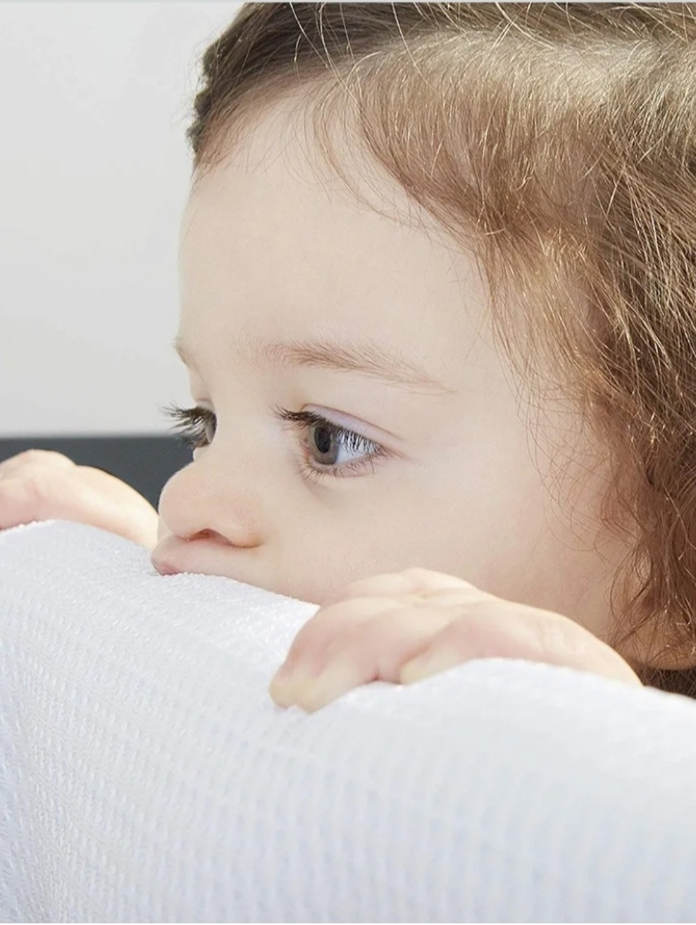 Baby Rail Guard Teething Cover - Picture 4 of 7